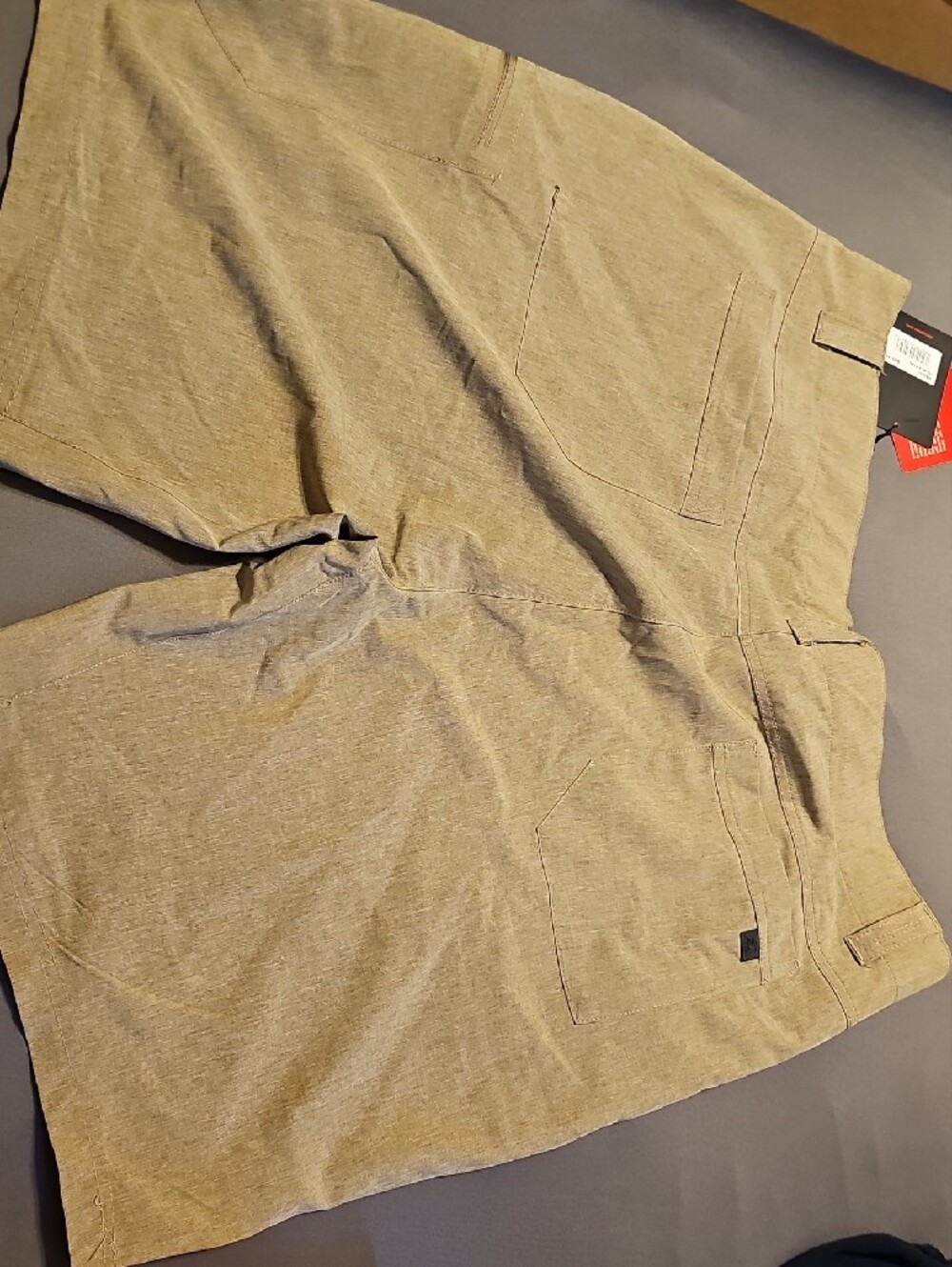 ZeroXposur Men's Flat Front Shorts in Heather Khaki - Picture 3 of 4